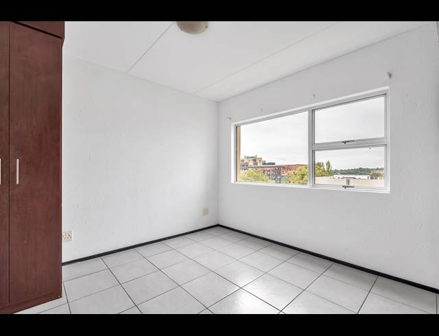 1 BEDROOM APARTMENT FOR SALE IN FERNDALE